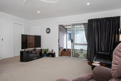 Photo of property in 11 Kamahi Crescent, Papamoa Beach, Papamoa, 3118