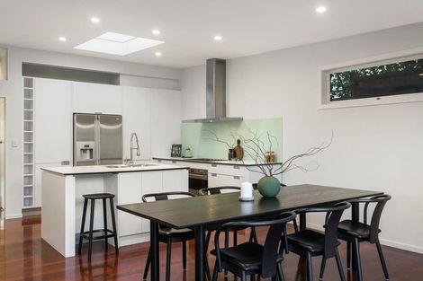 Photo of property in 4 Larchwood Avenue, Westmere, Auckland, 1022