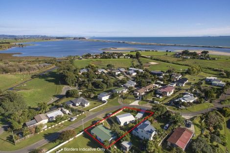 Photo of property in 53 Spencer Avenue, Maketu, Te Puke, 3189