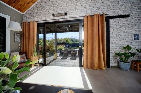 Photo of property in 5 Old Beach Road, Hapuku, Kaikoura, 7371