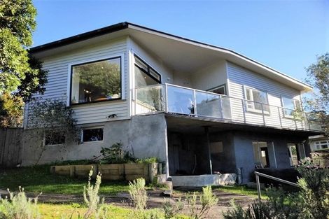 Photo of property in 55 Tirohanga Road, Tirohanga, Lower Hutt, 5010