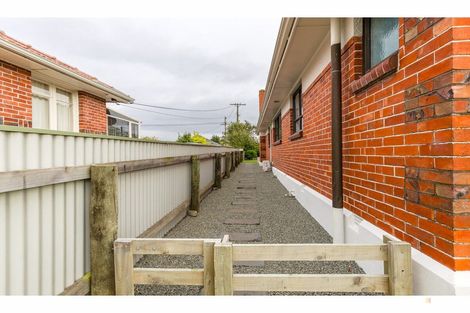 Photo of property in 37 Harris Street, Waimate, 7924