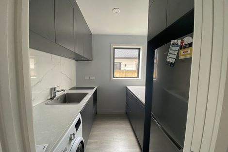 Photo of property in 35 Johns Creek Crescent, Silverdale, 0932