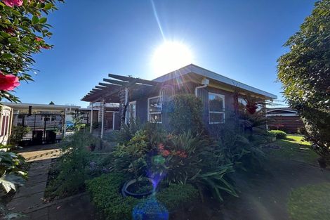 Photo of property in 11 Ngarimu Crescent, Taradale, Napier, 4112