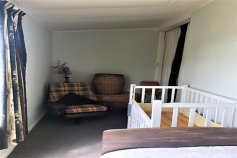 Photo of property in 11 Keatoa Terrace, Owaka, 9535