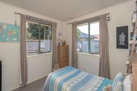 Photo of property in 5 Locksley Lane, Hamilton East, Hamilton, 3216