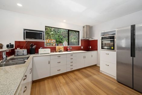 Photo of property in 34 Milton Terrace, Picton, 7220