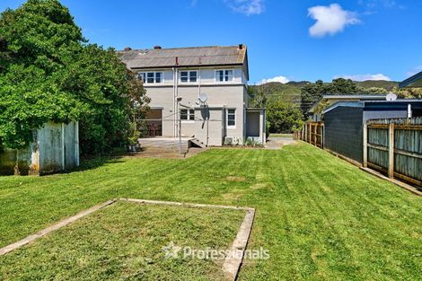 Photo of property in 125 Oxford Terrace, Epuni, Lower Hutt, 5011