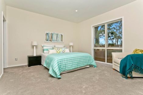 Photo of property in 187a Browns Bay Road, Browns Bay, Auckland, 0630