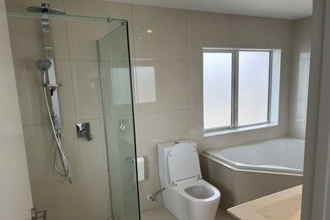 Photo of property in 4 Griffstan Lane, Howick, Auckland, 2010