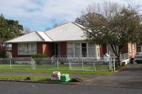 Photo of property in 56 Cramond Drive, Mangere East, Auckland, 2024