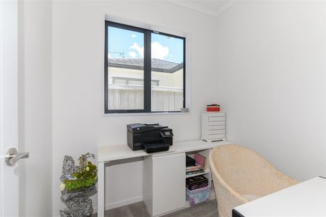 Photo of property in 26 Konoba Avenue, Kumeu, 0810