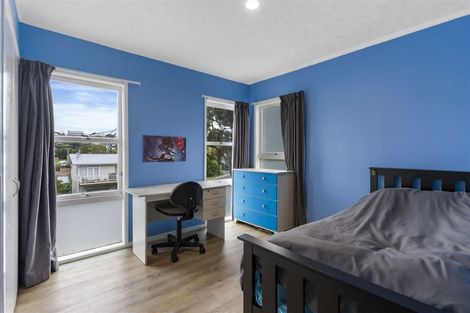 Photo of property in 1/31a Bevyn Street, Castor Bay, Auckland, 0620
