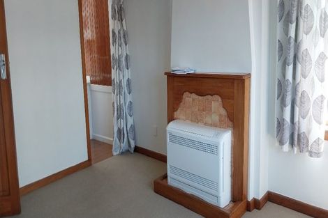 Photo of property in San Marino Apartments, 4/4 Oak Park Avenue, Te Aro, Wellington, 6011