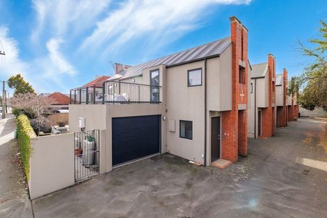 Photo of property in 1/56 Hewitts Road, Merivale, Christchurch, 8014