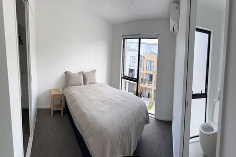 Photo of property in 13 Falcon Crescent, Hobsonville, Auckland, 0618