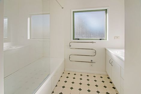 Photo of property in 3 Waenga Drive, Cromwell, 9310