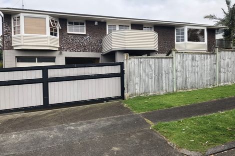 Photo of property in 14 Anna Watson Road, Half Moon Bay, Auckland, 2012