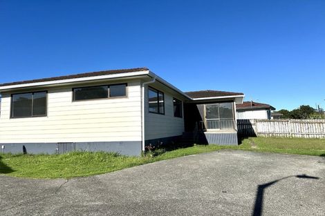 Photo of property in 18 Karepo Crescent, Ranui, Auckland, 0612