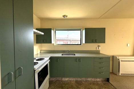 Photo of property in 50d Lanark Street, Balclutha, 9230