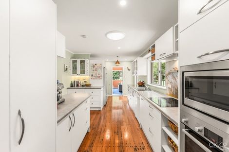 Photo of property in 121 Park Road, Belmont, Lower Hutt, 5010