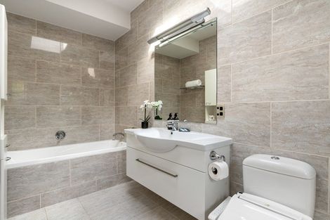 Photo of property in 52 Walter Road, Lowry Bay, Lower Hutt, 5013