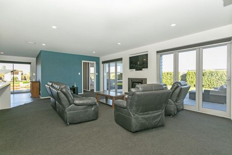 Photo of property in 12 Torbay Avenue, Huntingdon, Ashburton, 7774