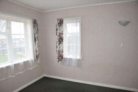 Photo of property in 413 Tay Street, Turnbull Thomson Park, Invercargill, 9810