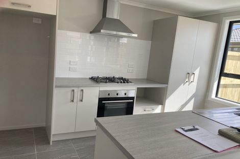 Photo of property in 2/49 Holland Road, Fairfield, Hamilton, 3214