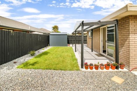 Photo of property in 1/25 Thistledown Place, Woolston, Christchurch, 8062