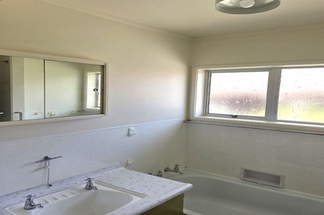 Photo of property in 10 Deveron Street, Regent, Whangarei, 0112