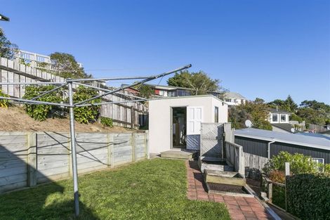 Photo of property in 16b Trinidad Crescent, Grenada Village, Wellington, 6037