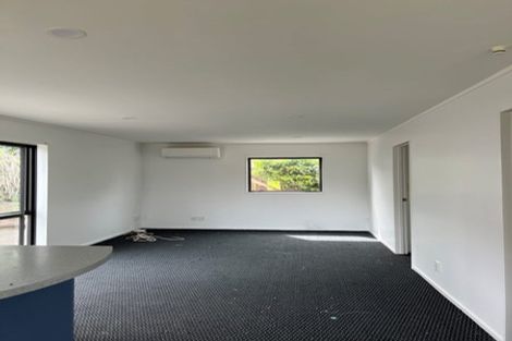 Photo of property in 5 Massine Place, Randwick Park, Auckland, 2105