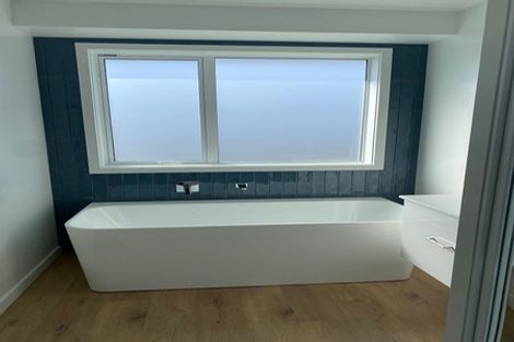 Photo of property in 106 Lipscombe Crescent, Havelock North, 4130