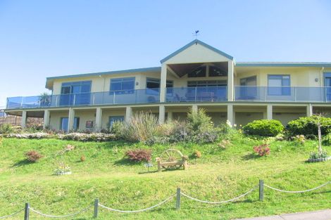 Photo of property in 145 Centennial Drive, Whitianga, 3510