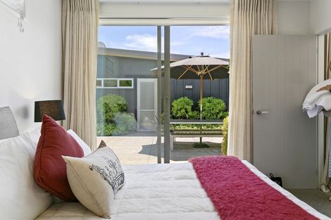 Photo of property in 12 Cameron Drive, Acacia Bay, Taupo, 3385