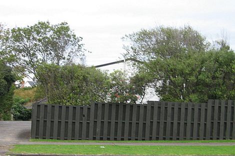 Photo of property in 92b Sandspit Road, Shelly Park, Auckland, 2014