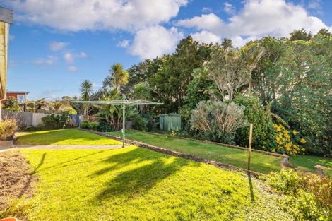 Photo of property in 70 Port Albert Road, Wellsford, 0900