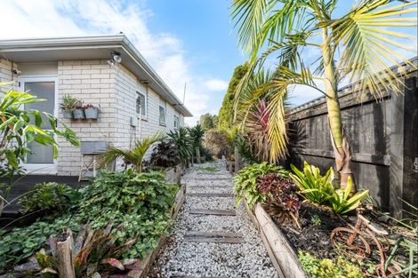 Photo of property in 33e Sanders Avenue, Westown, New Plymouth, 4310