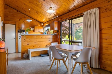 Photo of property in 64 Shepherd Road, Waipahihi, Taupo, 3330