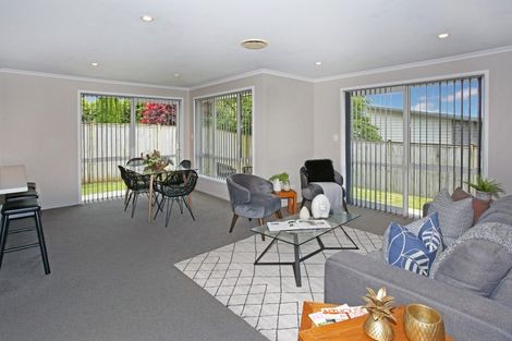 Photo of property in 9 Mcneish Place, Pokeno, 2402