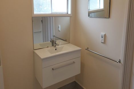 Photo of property in 5 Zita Maria Drive, Massey, Auckland, 0614