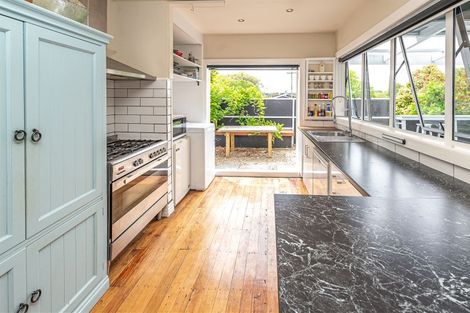 Photo of property in 74 Koromiko Road, Gonville, Whanganui, 4501