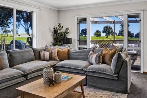 Photo of property in 16 Puni Street, Fitzroy, New Plymouth, 4312