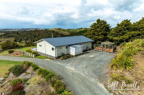 Photo of property in 611 Bickerstaffe Road, Maungaturoto, 0587