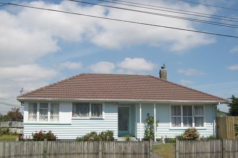 Photo of property in 9 Doreen Street, Aranui, Christchurch, 8061