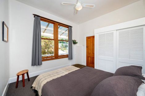 Photo of property in 6 Cameron Road, Bluff Hill, Napier, 4110