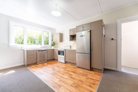 Photo of property in 1 Hertnon Street, West End, Timaru, 7910