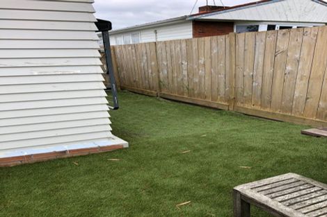 Photo of property in 68 Udys Road, Pakuranga, Auckland, 2010