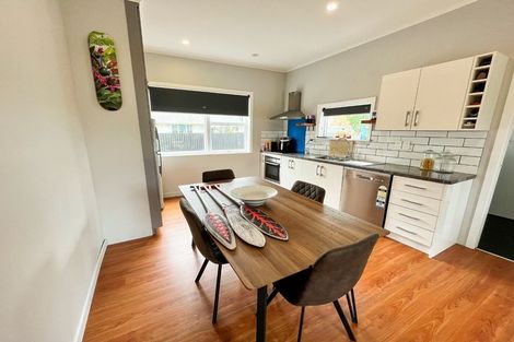 Photo of property in 868 Main North Road, Belfast, Christchurch, 8051